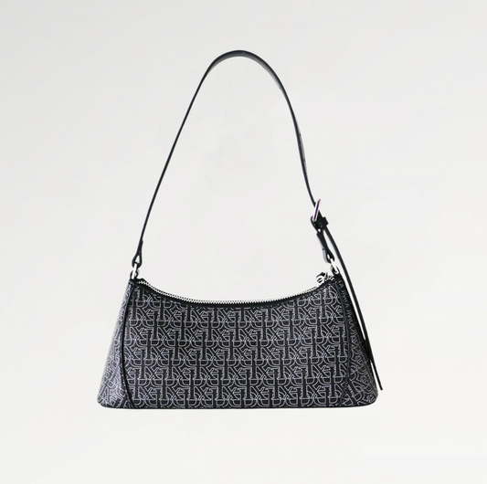 rebelle-sac-a-main-rcdp-pyra-sac-a-main-creator-chic-cuir-vegan-monogramme-luxe-fashion-recycle-mode-noir-femme-love-belle-elle-coeur-pirate-caraibe-design-pyramide
